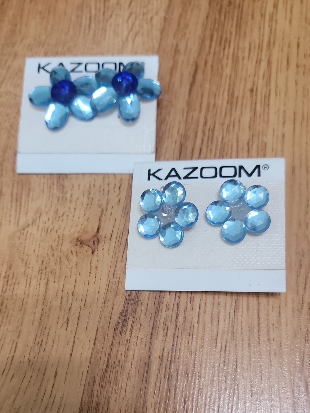 #1 Lot Kazoom 1990s Vintage Earrings Blue
